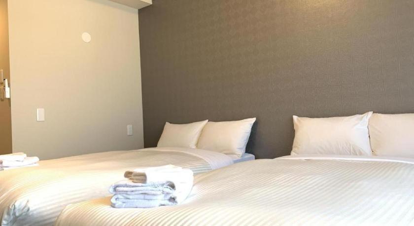 Mr.Kinjo Link In Kume Naha Otel Dış mekan fotoğraf